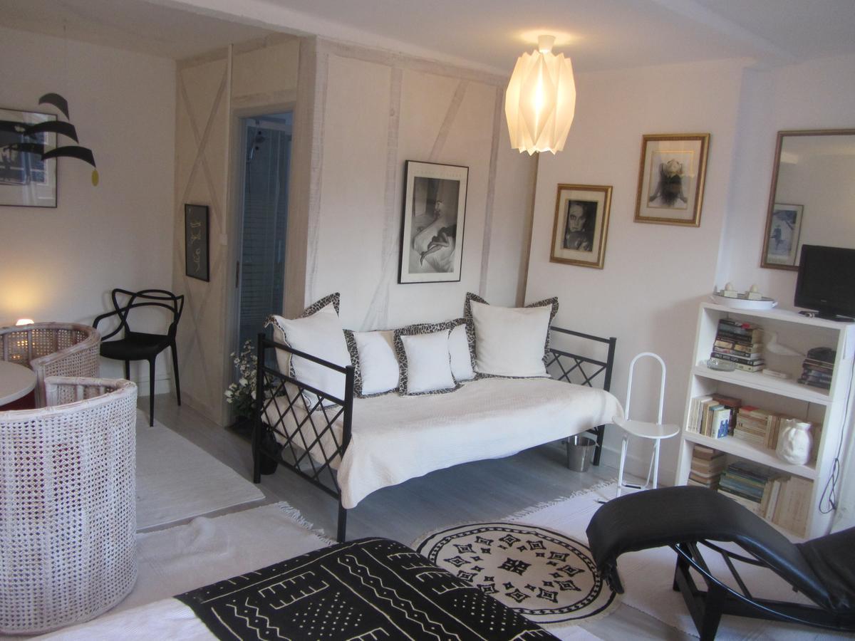 La Maison De Natasha Castillon-en-Couserans Bagian luar foto